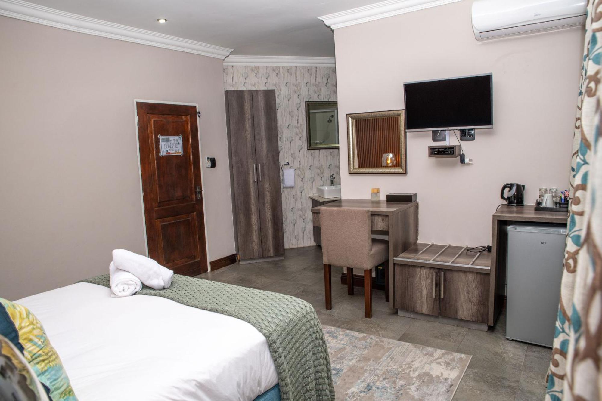 Iso'Bella Vita Guesthouse Phalaborwa Kültér fotó
