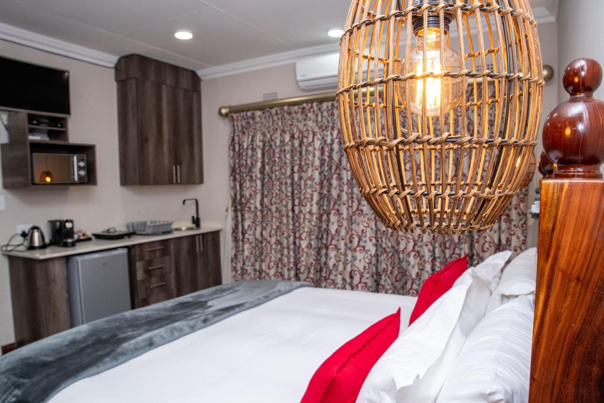 Iso'Bella Vita Guesthouse Phalaborwa Kültér fotó